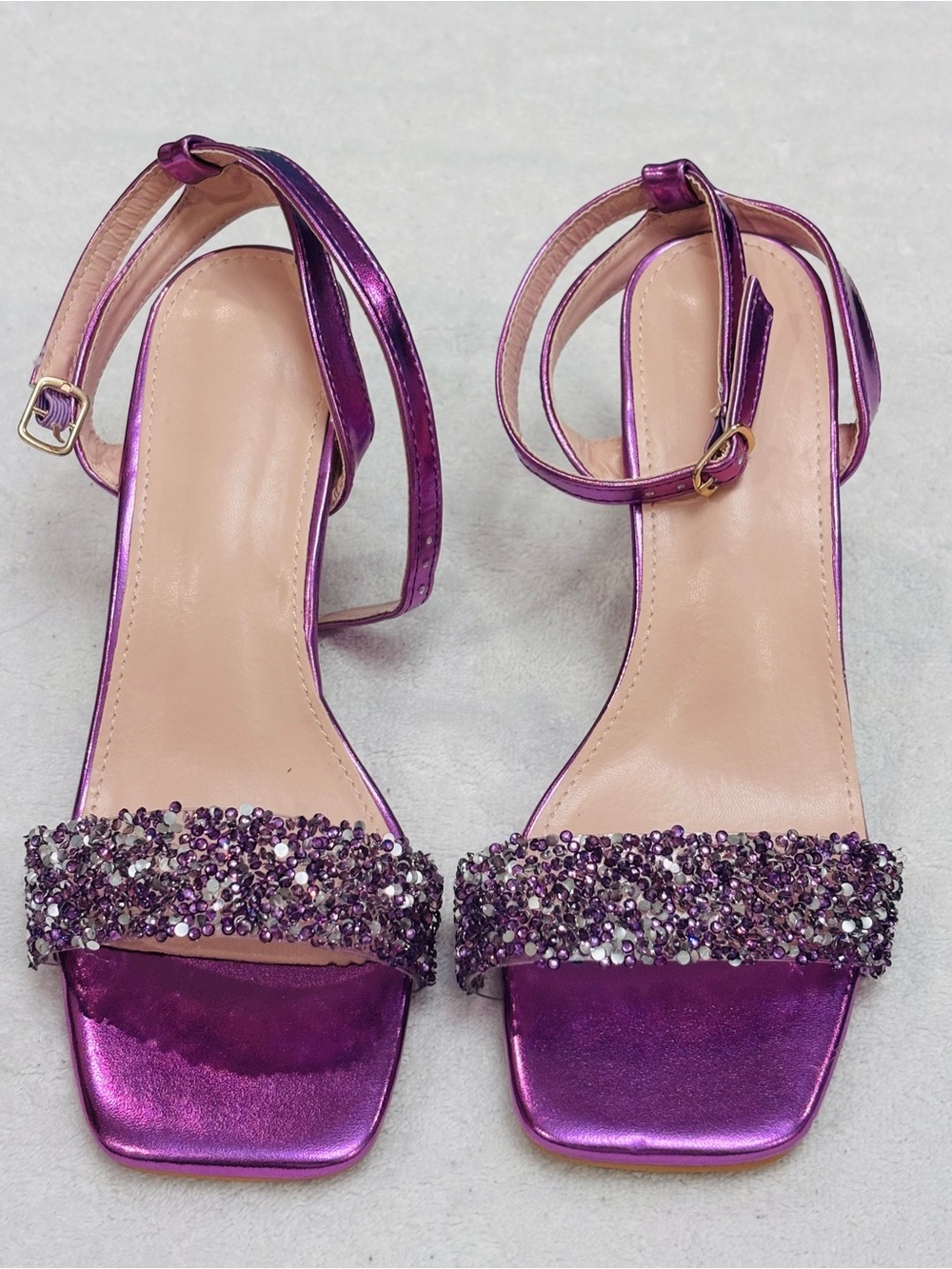 Brand New Heels By Anything But Monday /London- Size 7.5 - Heel 3 Inches- Box 4